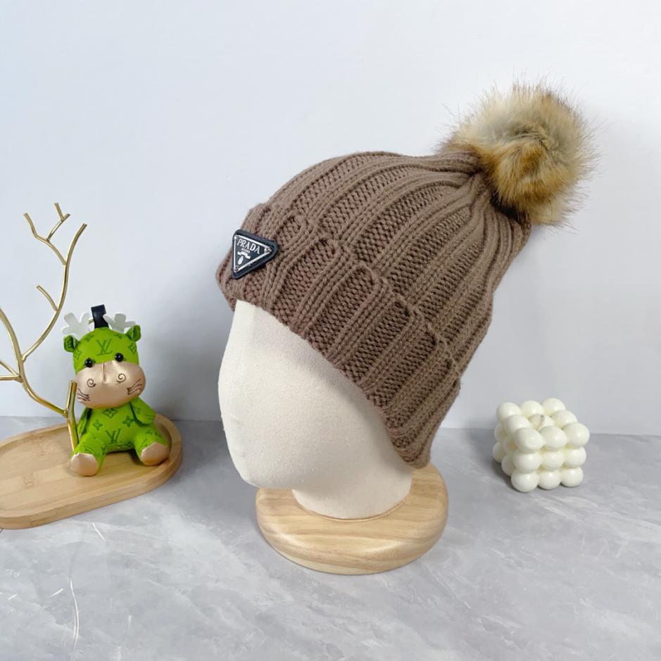 réplica,joyas,joyería,1:1,replica,fake,lujo,barato réplica,joyas,joyería,1:1,replica,fake,lujo,barato Prada último gorro de punto de lana