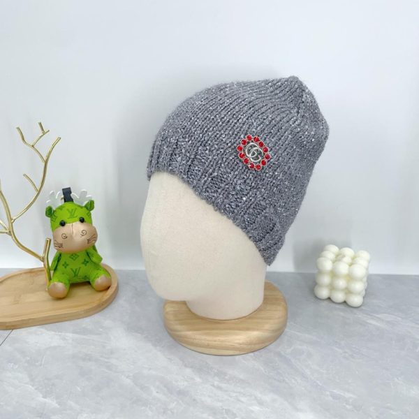 réplica,joyas,joyería,1:1,replica,fake,lujo,barato GUCCI gorro de punto con logo bordado y lentejuelas
