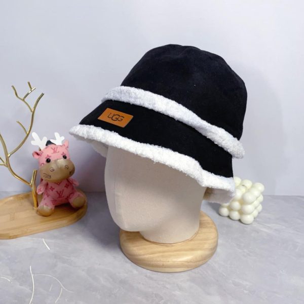réplica,joyas,joyería,1:1,replica,fake,lujo,barato Nuevo gorro de pescador ugg otoño e invierno.