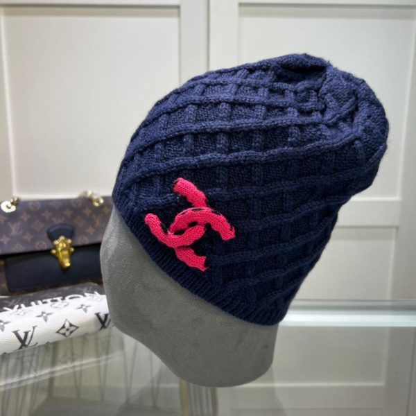 réplica,joyas,joyería,1:1,replica,fake,lujo,barato Gorro de lana Chanel otoño e invierno.