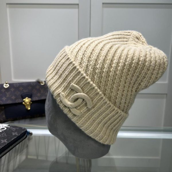 réplica,joyas,joyería,1:1,replica,fake,lujo,barato Gorro de lana Chanel otoño e invierno.