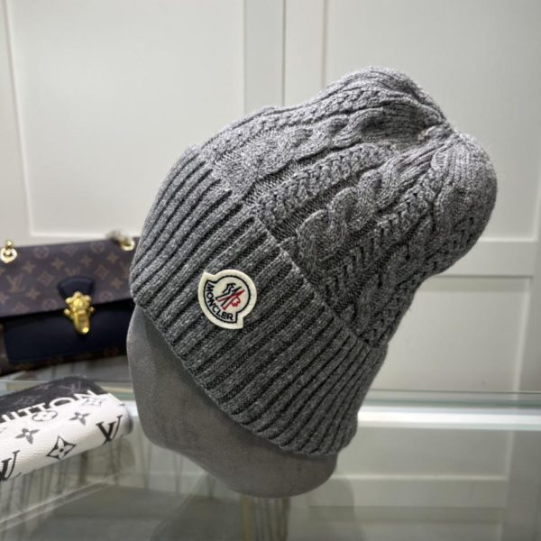 réplica,joyas,joyería,1:1,replica,fake,lujo,barato Gorro de punto MONCLER estilo clásico para hombre y mujer.