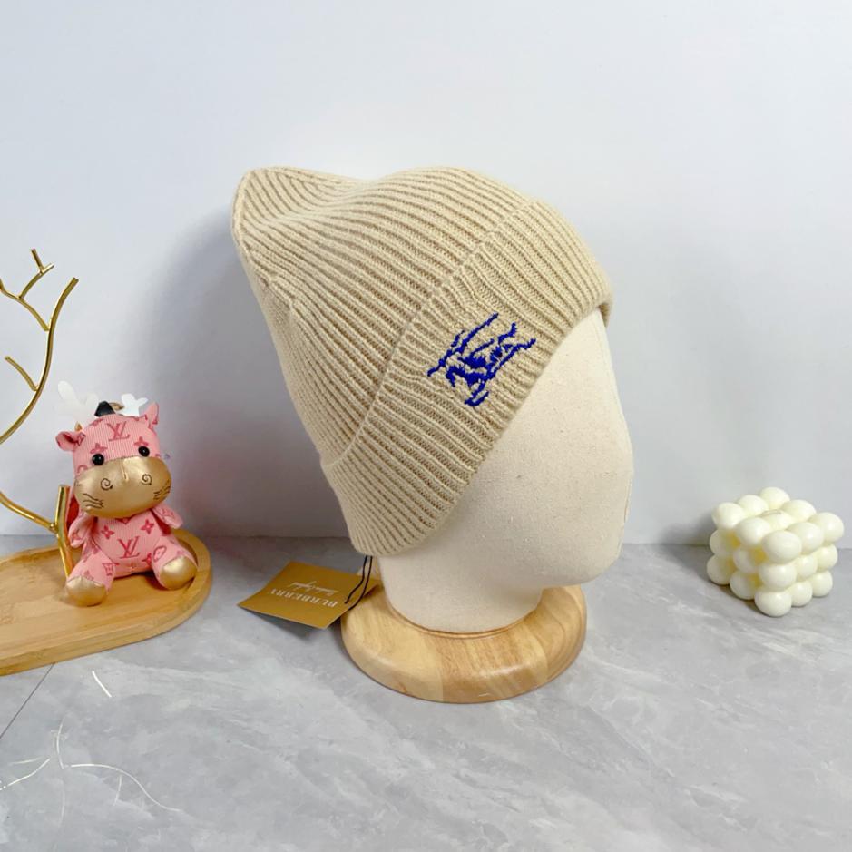 réplica,joyas,joyería,1:1,replica,fake,lujo,barato réplica,joyas,joyería,1:1,replica,fake,lujo,barato Gorro de punto Burberry de material de cachemira, el mismo estilo para hombres y mujeres.