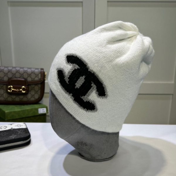 réplica,joyas,joyería,1:1,replica,fake,lujo,barato Gorro de lana Chanel otoño e invierno reversible.
