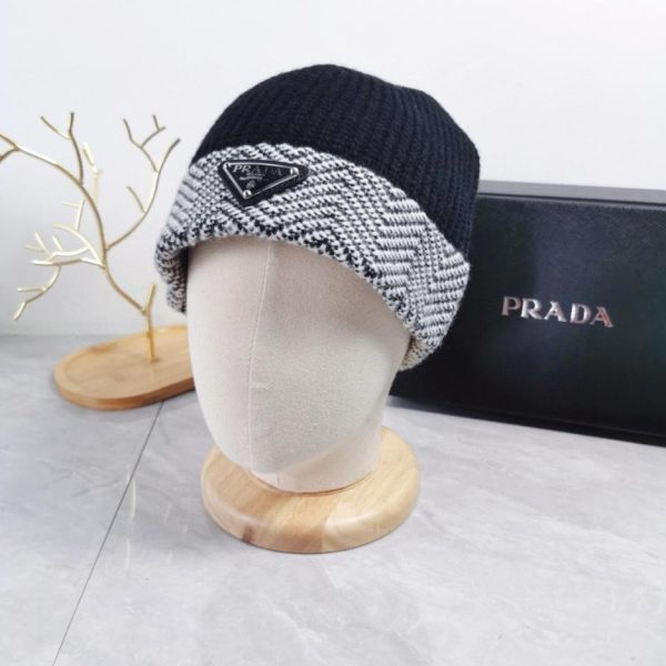 réplica,joyas,joyería,1:1,replica,fake,lujo,barato Gorro con protección para los oídos tejido otoño e invierno versión de alta calidad de Prada