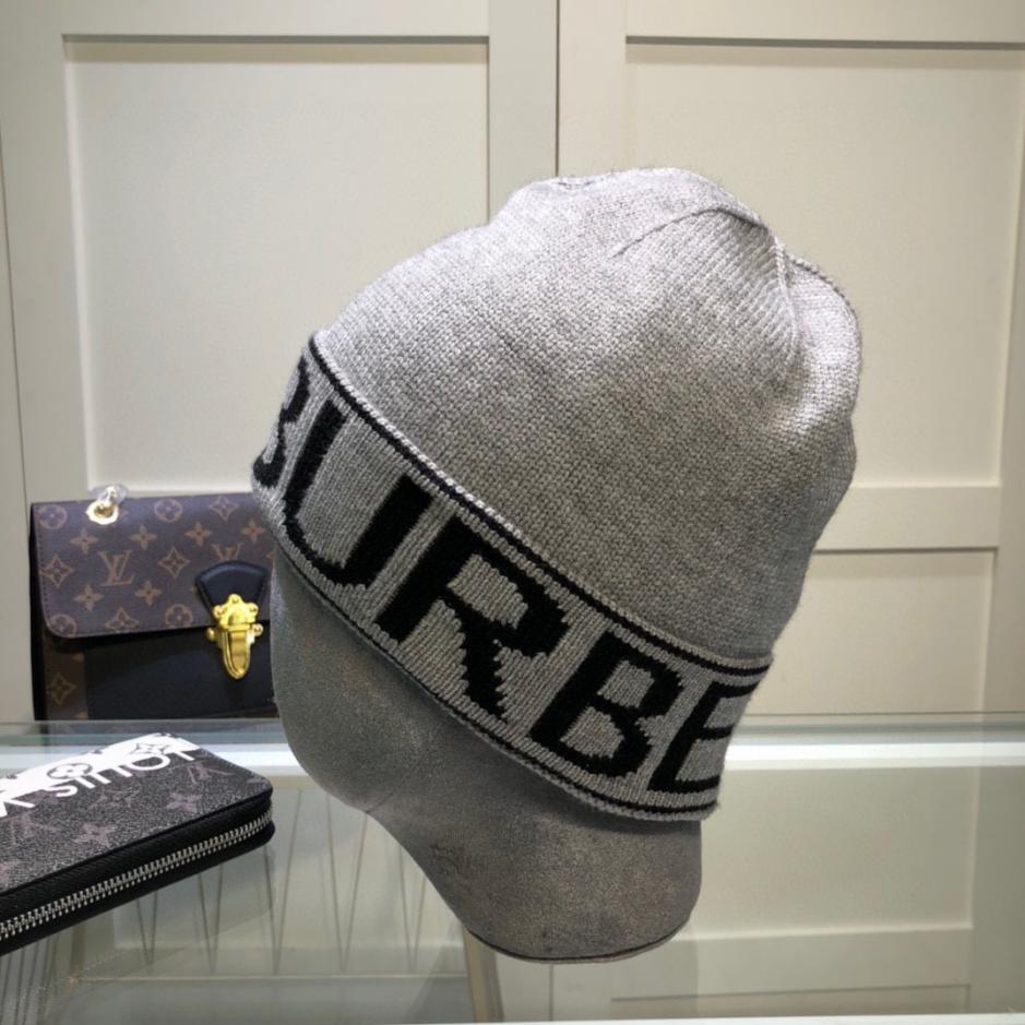 réplica,joyas,joyería,1:1,replica,fake,lujo,barato réplica,joyas,joyería,1:1,replica,fake,lujo,barato Gorro de punto Burberry de material de cachemira, el mismo estilo para hombres y mujeres.