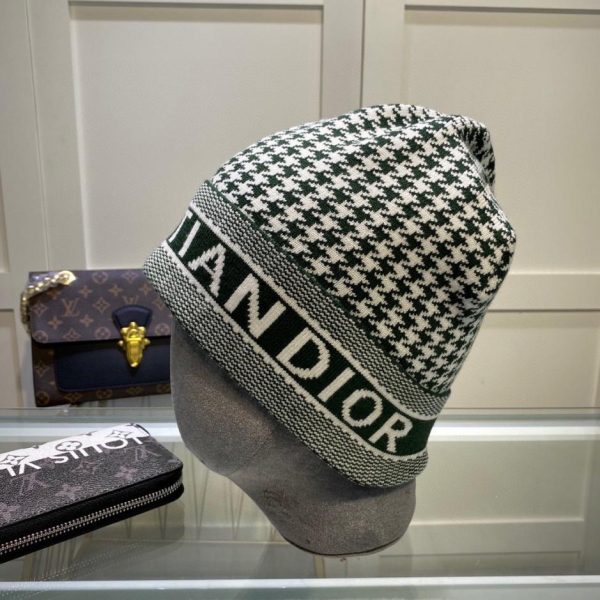 réplica,joyas,joyería,1:1,replica,fake,lujo,barato El último gorro de punto de lana con pata de gallo de Dior, unisex