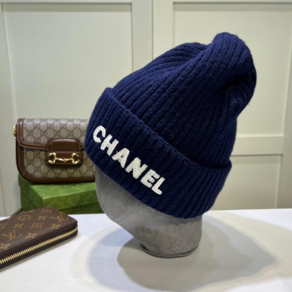 réplica,joyas,joyería,1:1,replica,fake,lujo,barato Gorro de lana Chanel otoño e invierno.