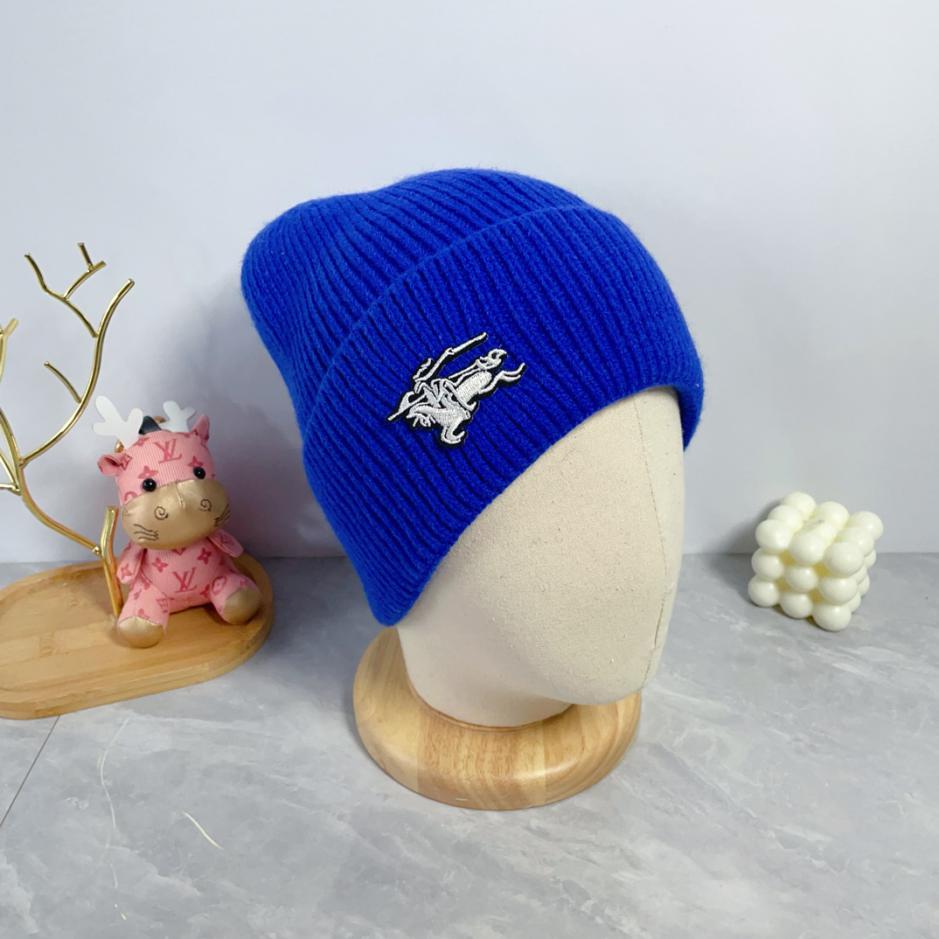 réplica,joyas,joyería,1:1,replica,fake,lujo,barato réplica,joyas,joyería,1:1,replica,fake,lujo,barato Gorro de punto Burberry otoño e invierno.