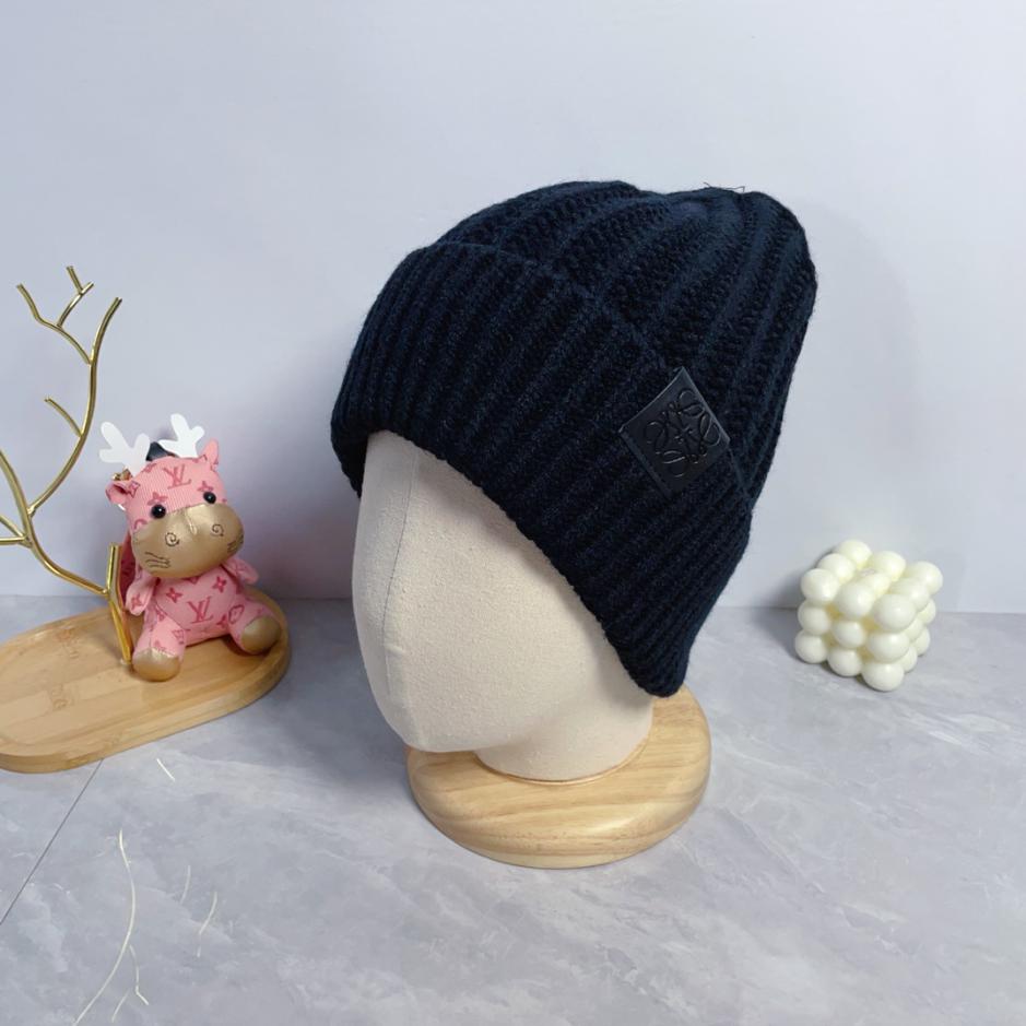 réplica,joyas,joyería,1:1,replica,fake,lujo,barato réplica,joyas,joyería,1:1,replica,fake,lujo,barato Gorro de punto clásico LOEWE