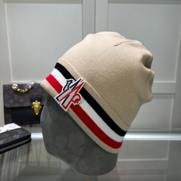 réplica,joyas,joyería,1:1,replica,fake,lujo,barato Gorro de punto MONCLER estilo clásico para hombre y mujer.