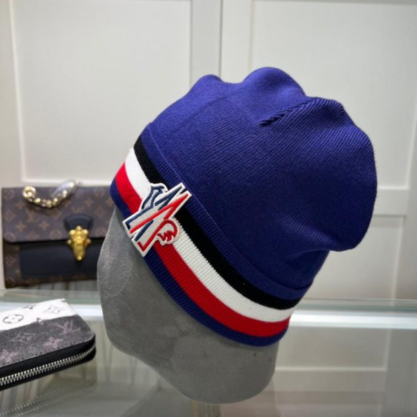 réplica,joyas,joyería,1:1,replica,fake,lujo,barato Gorro de punto MONCLER estilo clásico para hombre y mujer.