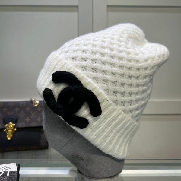 réplica,joyas,joyería,1:1,replica,fake,lujo,barato Gorro de lana Chanel otoño e invierno.