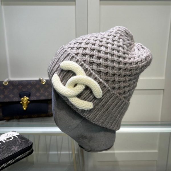 réplica,joyas,joyería,1:1,replica,fake,lujo,barato Gorro de lana Chanel otoño e invierno.
