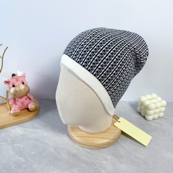 réplica,joyas,joyería,1:1,replica,fake,lujo,barato El último gorro de punto de lana de Fendi, unisex