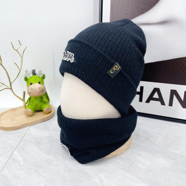 réplica,joyas,joyería,1:1,replica,fake,lujo,barato Conjunto de tres piezas de bufanda, gorro y guantes de Coach
