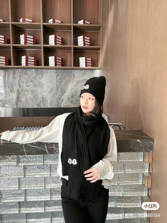 réplica,joyas,joyería,1:1,replica,fake,lujo,barato réplica,joyas,joyería,1:1,replica,fake,lujo,barato Conjunto clásico de gorro y bufanda MONCLER