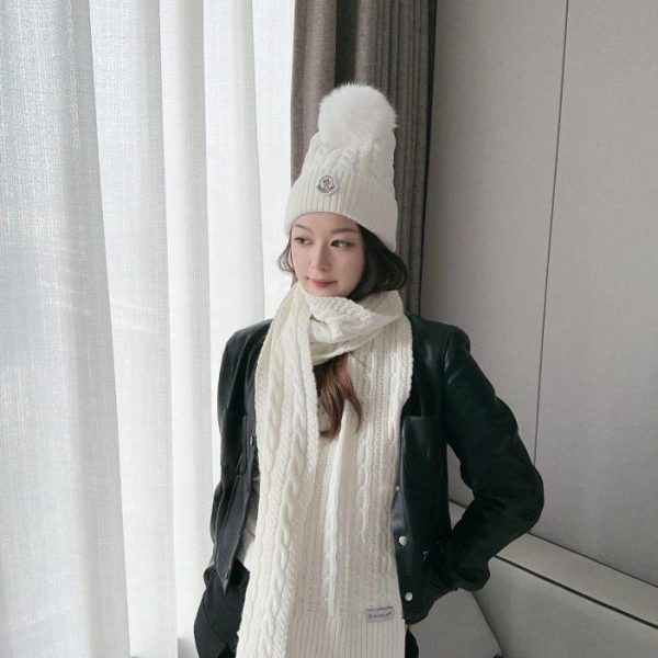 réplica,joyas,joyería,1:1,replica,fake,lujo,barato Conjunto clásico de gorro y bufanda MONCLER