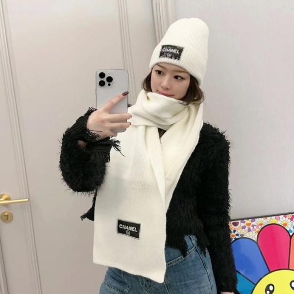 réplica,joyas,joyería,1:1,replica,fake,lujo,barato Chanel nuevo conjunto de gorro y bufanda.