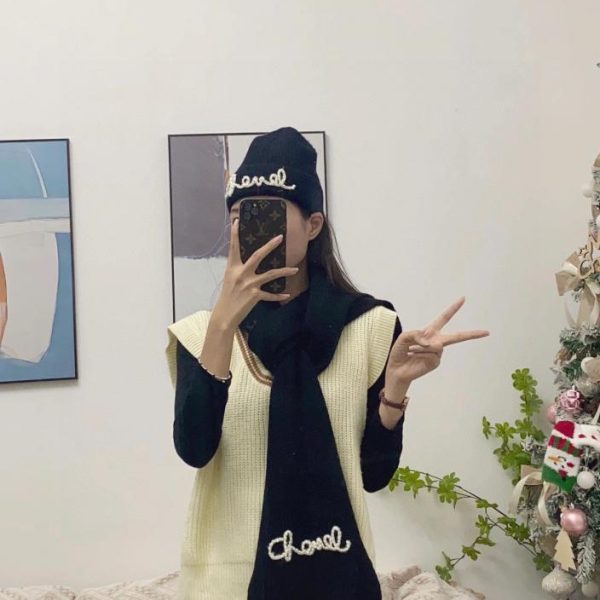 réplica,joyas,joyería,1:1,replica,fake,lujo,barato Chanel nuevo conjunto de gorro y bufanda.