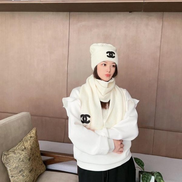réplica,joyas,joyería,1:1,replica,fake,lujo,barato Chanel nuevo conjunto de gorro y bufanda.