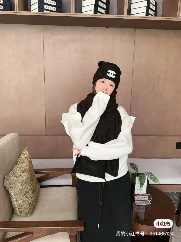 réplica,joyas,joyería,1:1,replica,fake,lujo,barato réplica,joyas,joyería,1:1,replica,fake,lujo,barato Chanel nuevo conjunto de gorro y bufanda.