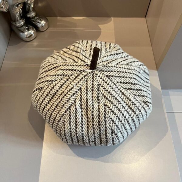 réplica,joyas,joyería,1:1,replica,fake,lujo,barato Sombrero de calabaza octogonal estilo retro de Burberry, boina