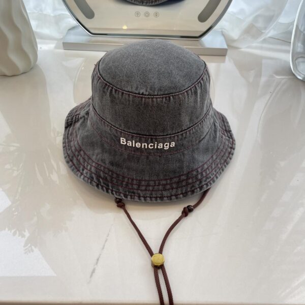 réplica,joyas,joyería,1:1,replica,fake,lujo,barato Balenciaga nuevo sombrero de pescador de mezclilla para hombre y mujer