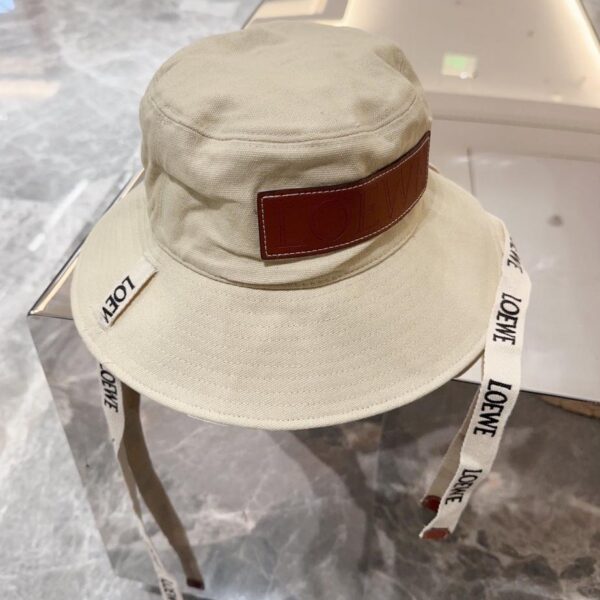 réplica,joyas,joyería,1:1,replica,fake,lujo,barato Gorro de pescador LOEWE