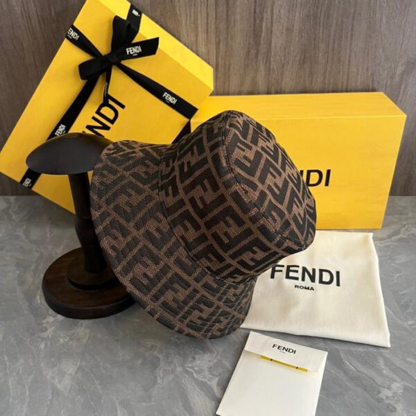 réplica,joyas,joyería,1:1,replica,fake,lujo,barato sombrero de pescador Fendi