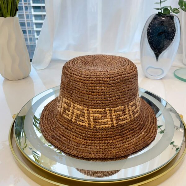 réplica,joyas,joyería,1:1,replica,fake,lujo,barato Fendi sombrero de pescador plano de rafia con ganchos a mano