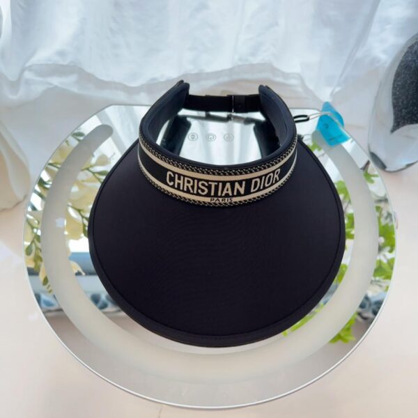 réplica,joyas,joyería,1:1,replica,fake,lujo,barato El nuevo sombrero de copa vacío con protector solar de doble capa de seda de hielo de alta calidad de Dior