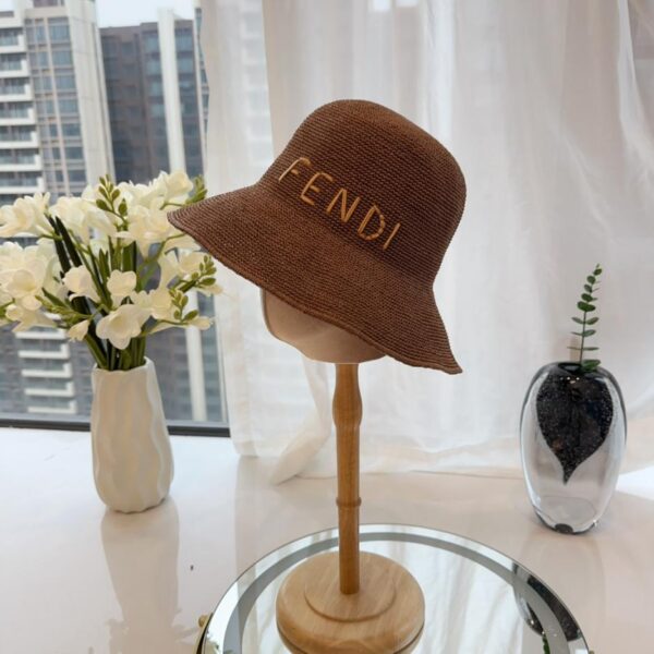 réplica,joyas,joyería,1:1,replica,fake,lujo,barato Fendi nuevo sombrero de pescador con gancho para la mano de primavera y verano.