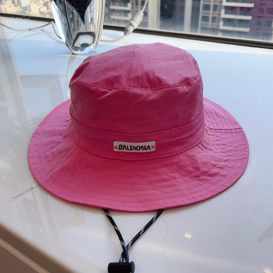 réplica,joyas,joyería,1:1,replica,fake,lujo,barato réplica,joyas,joyería,1:1,replica,fake,lujo,barato Balenciaga nuevo sombrero de pescador al aire libre de primavera y verano.