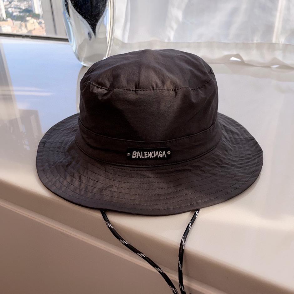 réplica,joyas,joyería,1:1,replica,fake,lujo,barato réplica,joyas,joyería,1:1,replica,fake,lujo,barato Balenciaga nuevo sombrero de pescador al aire libre de primavera y verano.