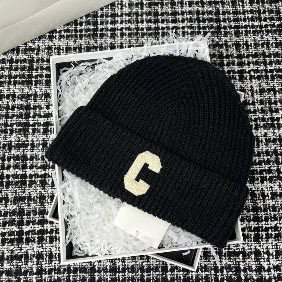 réplica,joyas,joyería,1:1,replica,fake,lujo,barato réplica,joyas,joyería,1:1,replica,fake,lujo,barato Gorro de lana Celine