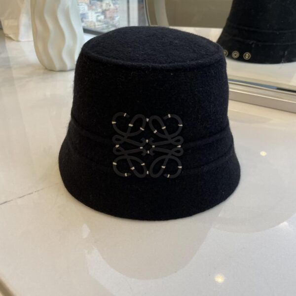 réplica,joyas,joyería,1:1,replica,fake,lujo,barato Loewe nuevo sombrero de pescador de lana de otoño e invierno, sombrero de pescador de piel suave con parte superior plana