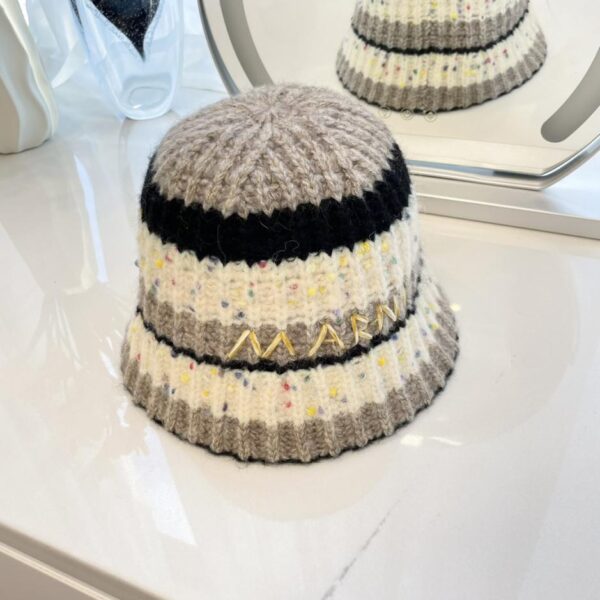 réplica,joyas,joyería,1:1,replica,fake,lujo,barato MARNI nuevo gorro de pescador de punto a rayas de varios colores