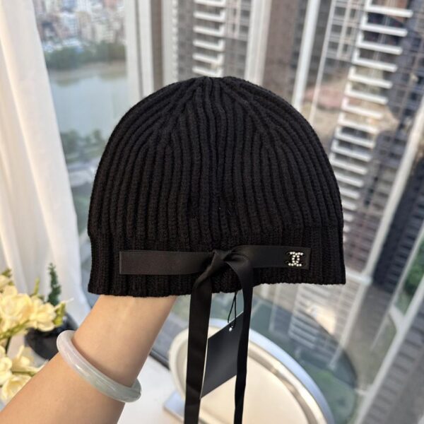 réplica,joyas,joyería,1:1,replica,fake,lujo,barato CHANEL nuevo gorro para el frío otoño e invierno.
