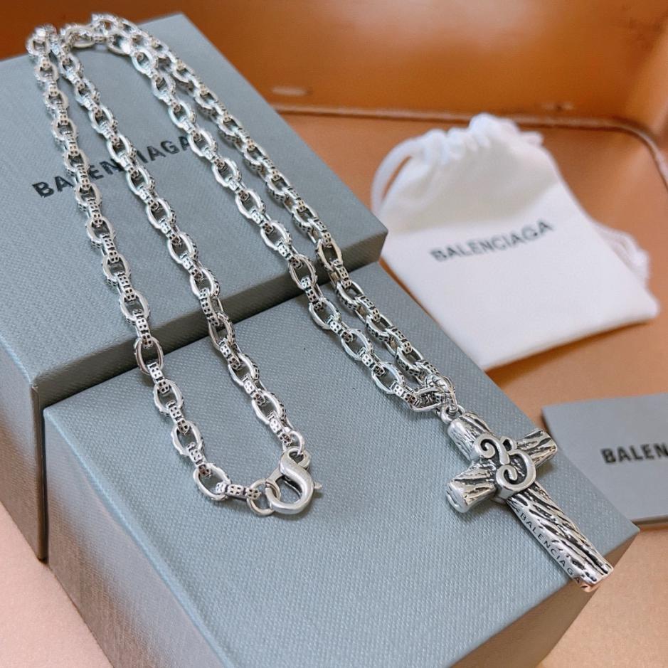 réplica,joyas,joyería,1:1,replica,fake,lujo,barato réplica,joyas,joyería,1:1,replica,fake,lujo,barato Balenciaga nueva cadena de proyectos (A53F)