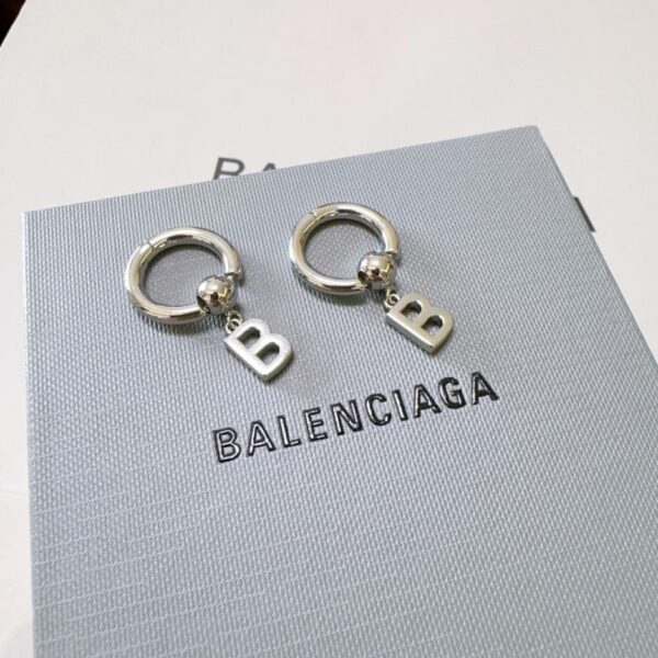 réplica,joyas,joyería,1:1,replica,fake,lujo,barato Pendientes BALENCIAGA contrasincronización (E9F5)