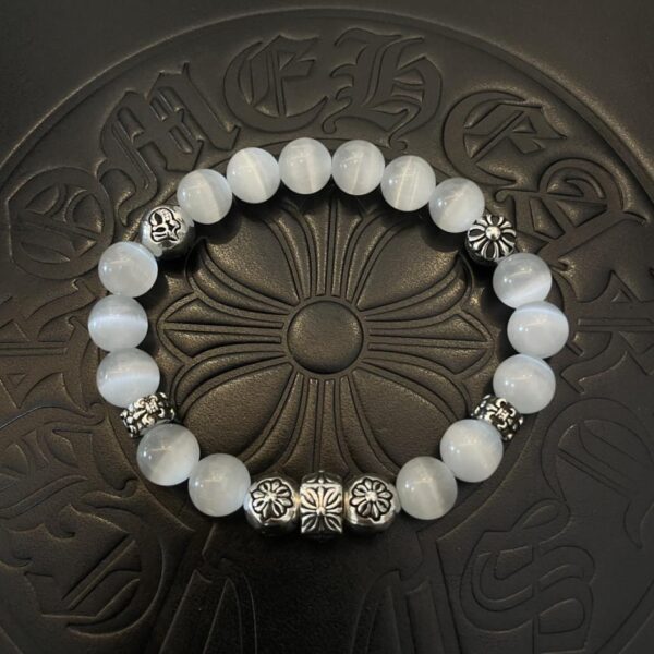 réplica,joyas,joyería,1:1,replica,fake,lujo,barato [Calidad de mostrador] Pulsera de ojo de gato blanco retro clásica nueva con corazones cromados (C4AC)
