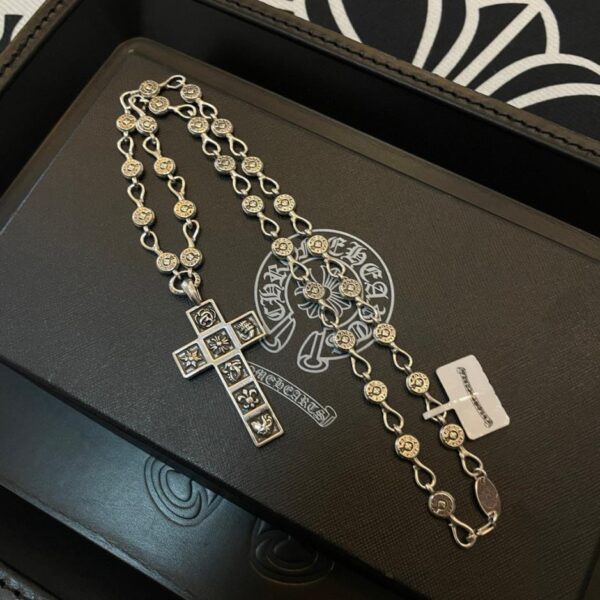 réplica,joyas,joyería,1:1,replica,fake,lujo,barato [Calidad de mostrador] Colgante de cruz con collar de herradura retro clásico nuevo con corazones cromados (7160)