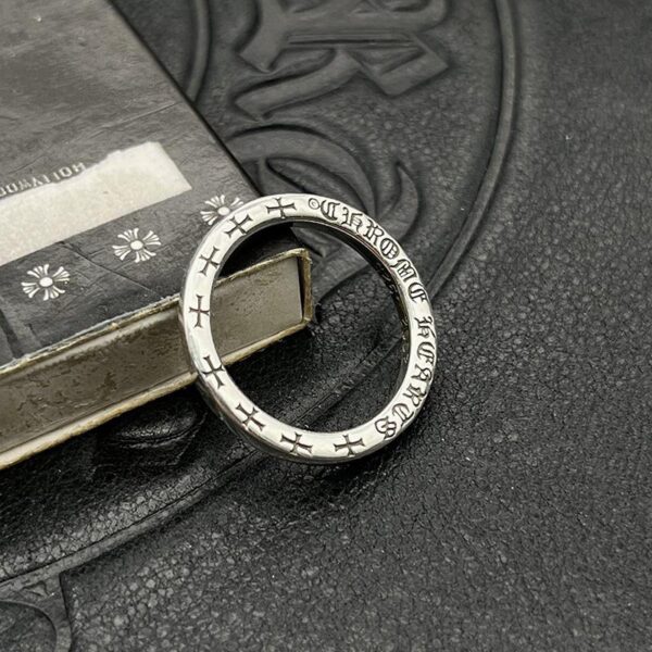 réplica,joyas,joyería,1:1,replica,fake,lujo,barato Anillo brillante con corazón de cuervo (C671)