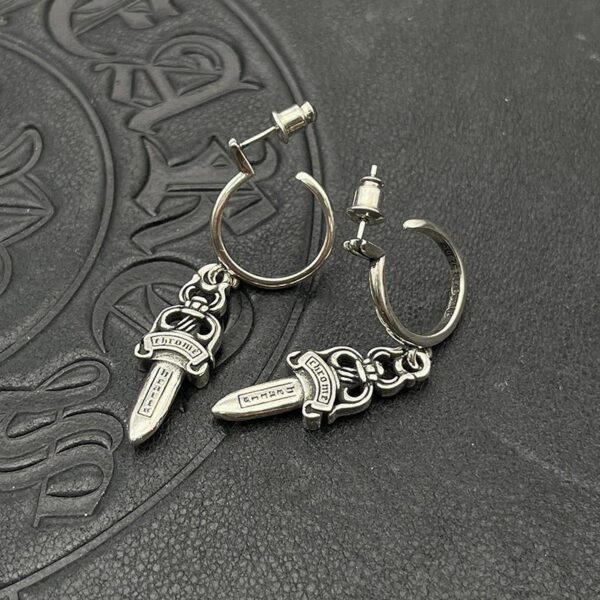 réplica,joyas,joyería,1:1,replica,fake,lujo,barato Pendientes de espada retro de corazón de cuervo estilo pareja (CF64)