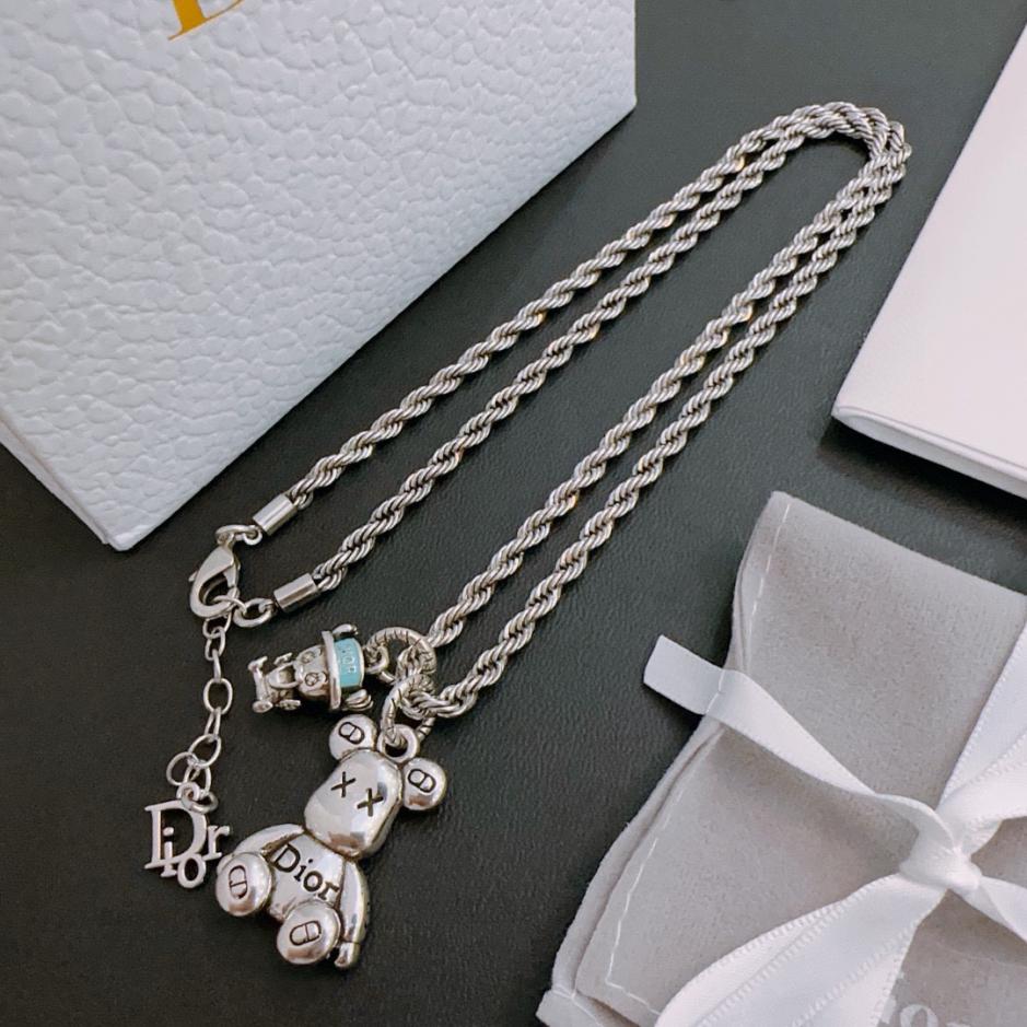 réplica,joyas,joyería,1:1,replica,fake,lujo,barato réplica,joyas,joyería,1:1,replica,fake,lujo,barato Collar DIOR Nuevo estilo de pareja de mostrador (8865)