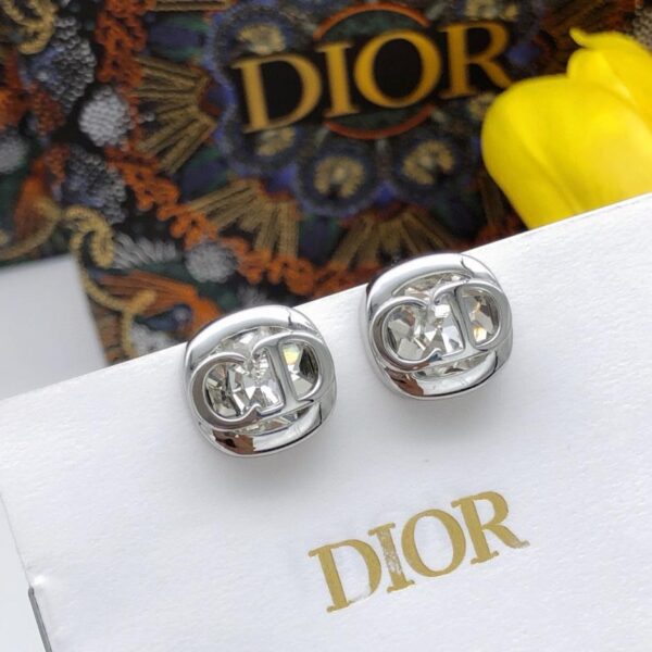 réplica,joyas,joyería,1:1,replica,fake,lujo,barato El último CD de Dior con diamantes (54DA)