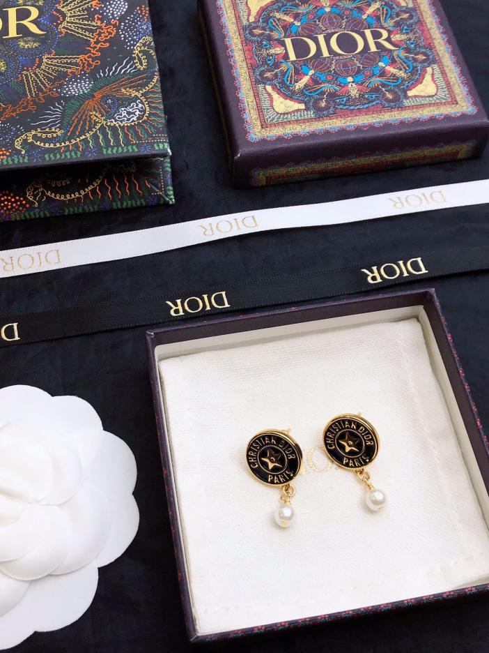 réplica,joyas,joyería,1:1,replica,fake,lujo,barato réplica,joyas,joyería,1:1,replica,fake,lujo,barato Pendientes Dior nuevos cd (F828)