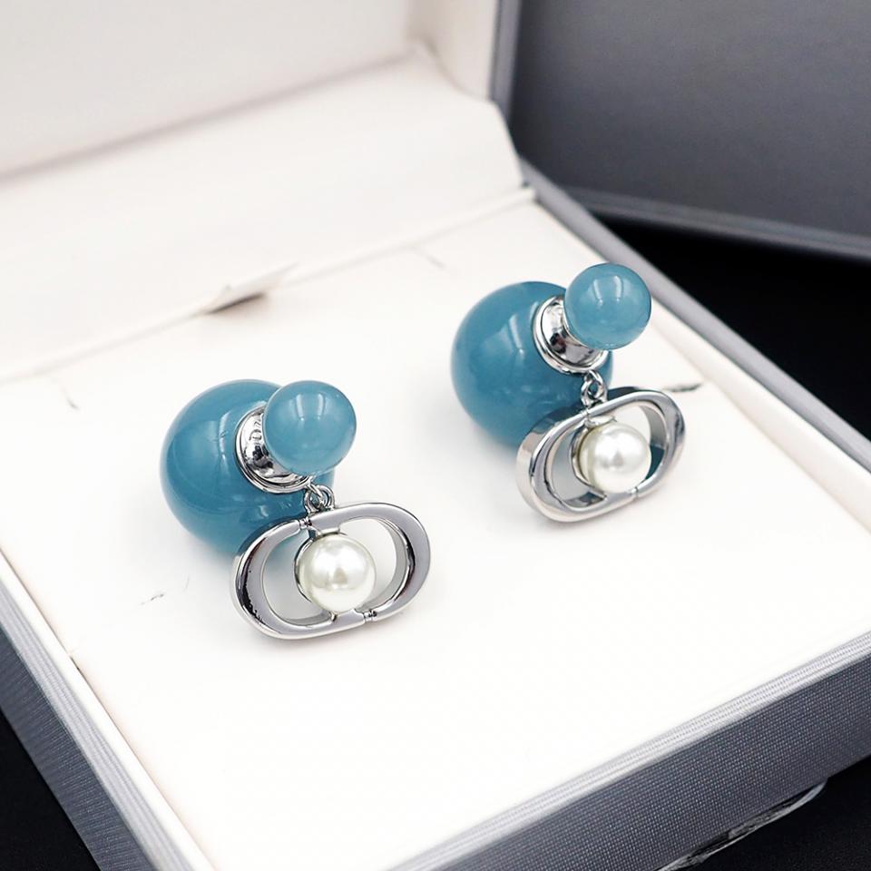 réplica,joyas,joyería,1:1,replica,fake,lujo,barato réplica,joyas,joyería,1:1,replica,fake,lujo,barato Los nuevos pendientes Tribales color gelatina de Dior (5BCD)