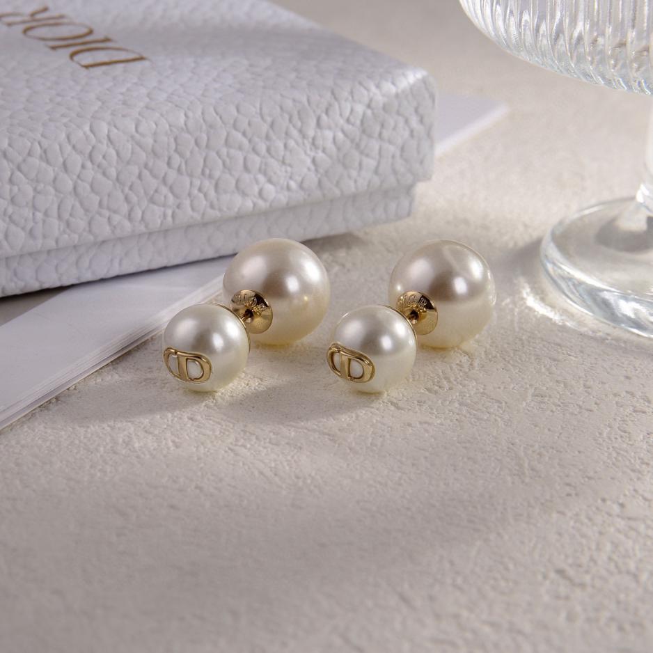 réplica,joyas,joyería,1:1,replica,fake,lujo,barato réplica,joyas,joyería,1:1,replica,fake,lujo,barato Pendientes Dior nuevos..(4704)